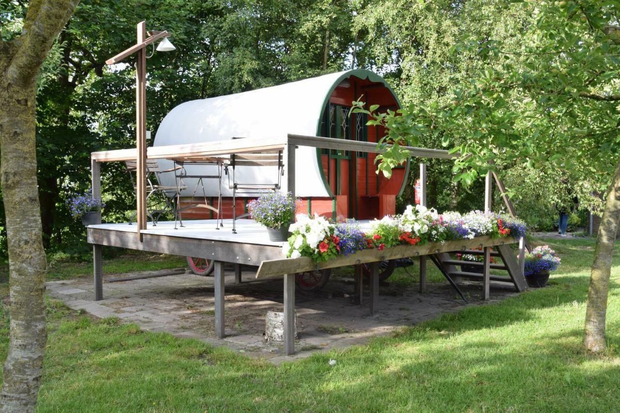 De Huifkar Villa Warstiens Екстериор снимка